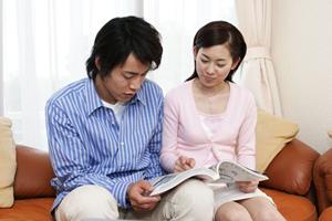 結婚指輪の費用はペアで20万円前後から